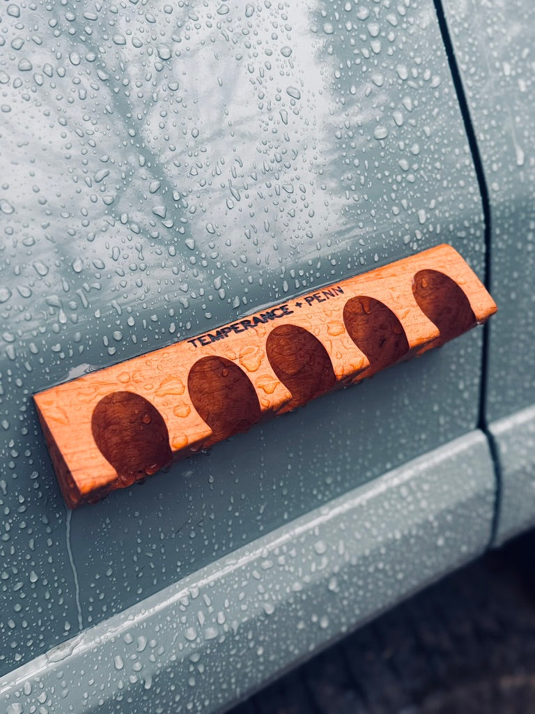CastHitch Magnetic Rod Holder – Secure Your Fishing Rods with Style