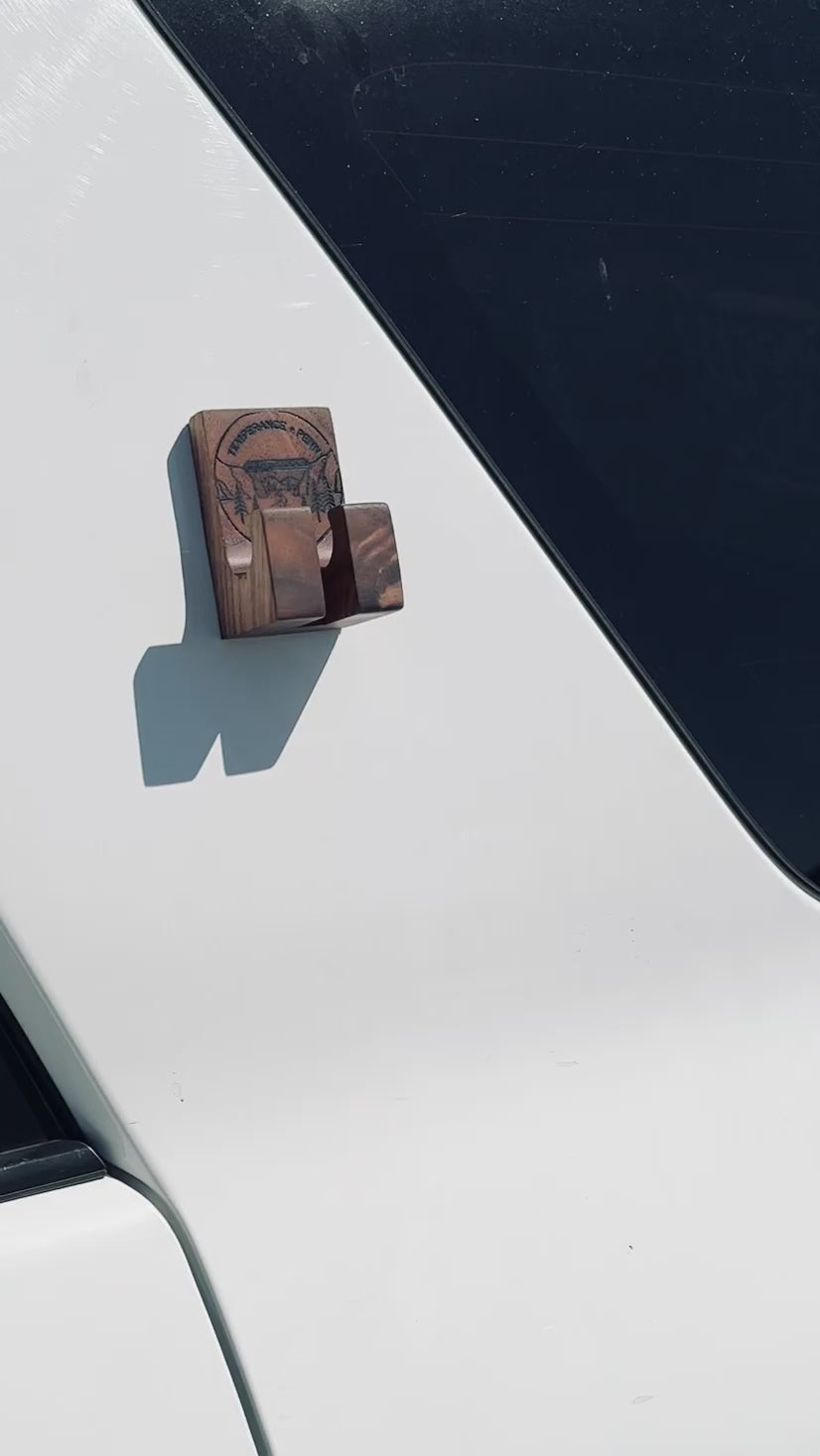 GearHook Magnetic Gear Hanger – Portable Hook for Your Vehicle